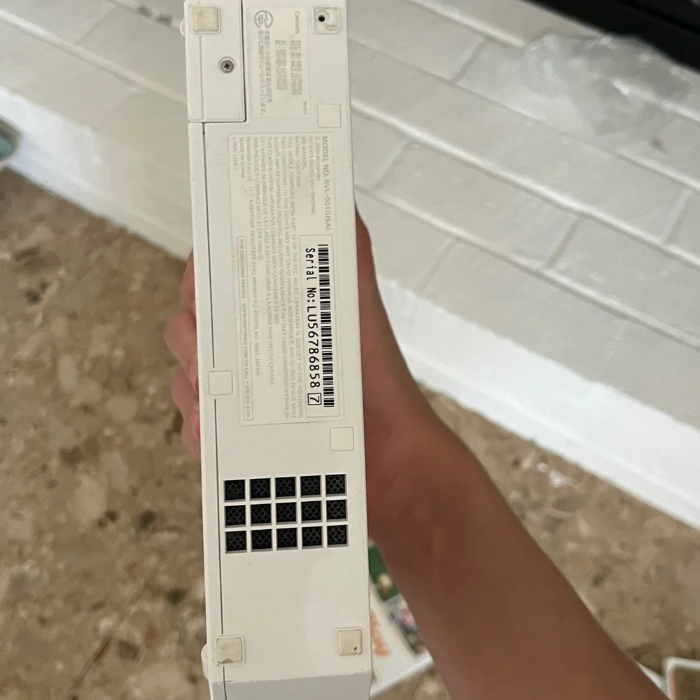 Nintendo Wii Console Set with White Accessories